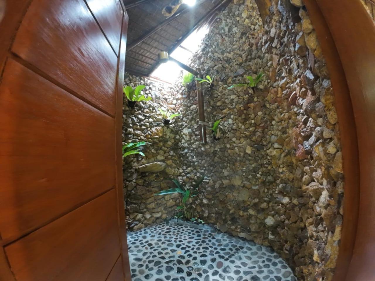 Thejungleguide - Lodges & Treks Bukit Lawang Buitenkant foto