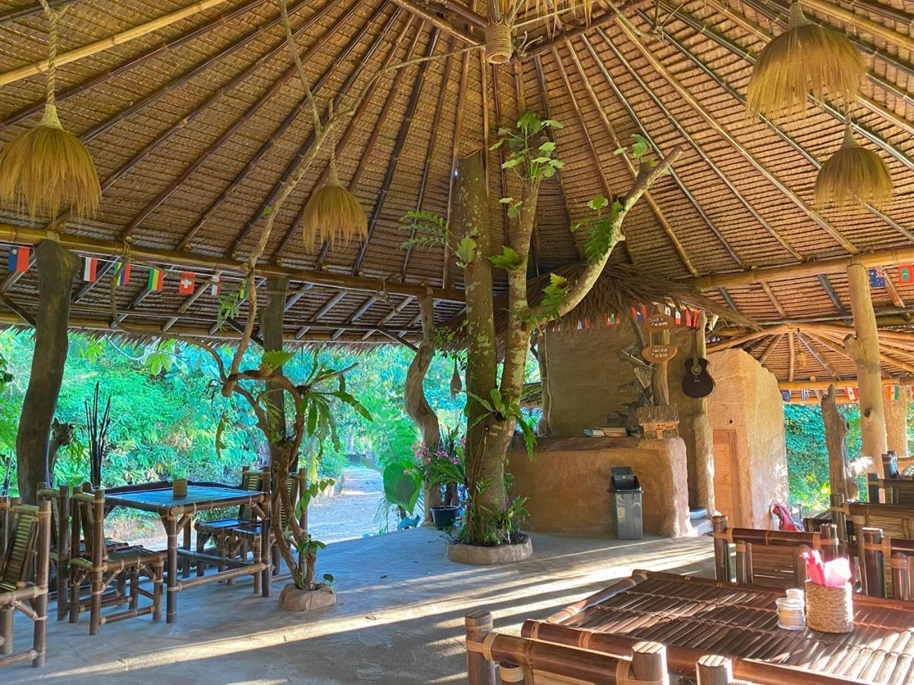 Thejungleguide - Lodges & Treks Bukit Lawang Buitenkant foto